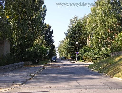 Revitalizace okolí bytových domů Družstevní